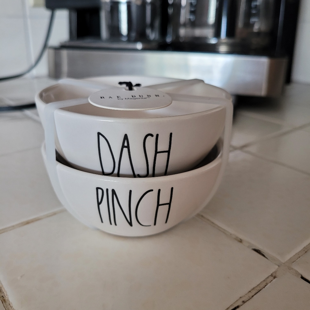 Rae Dunn very small "PINCH & DASH" bowls
